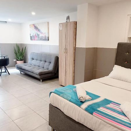 Angelos Bogota Homes ภายนอก รูปภาพ