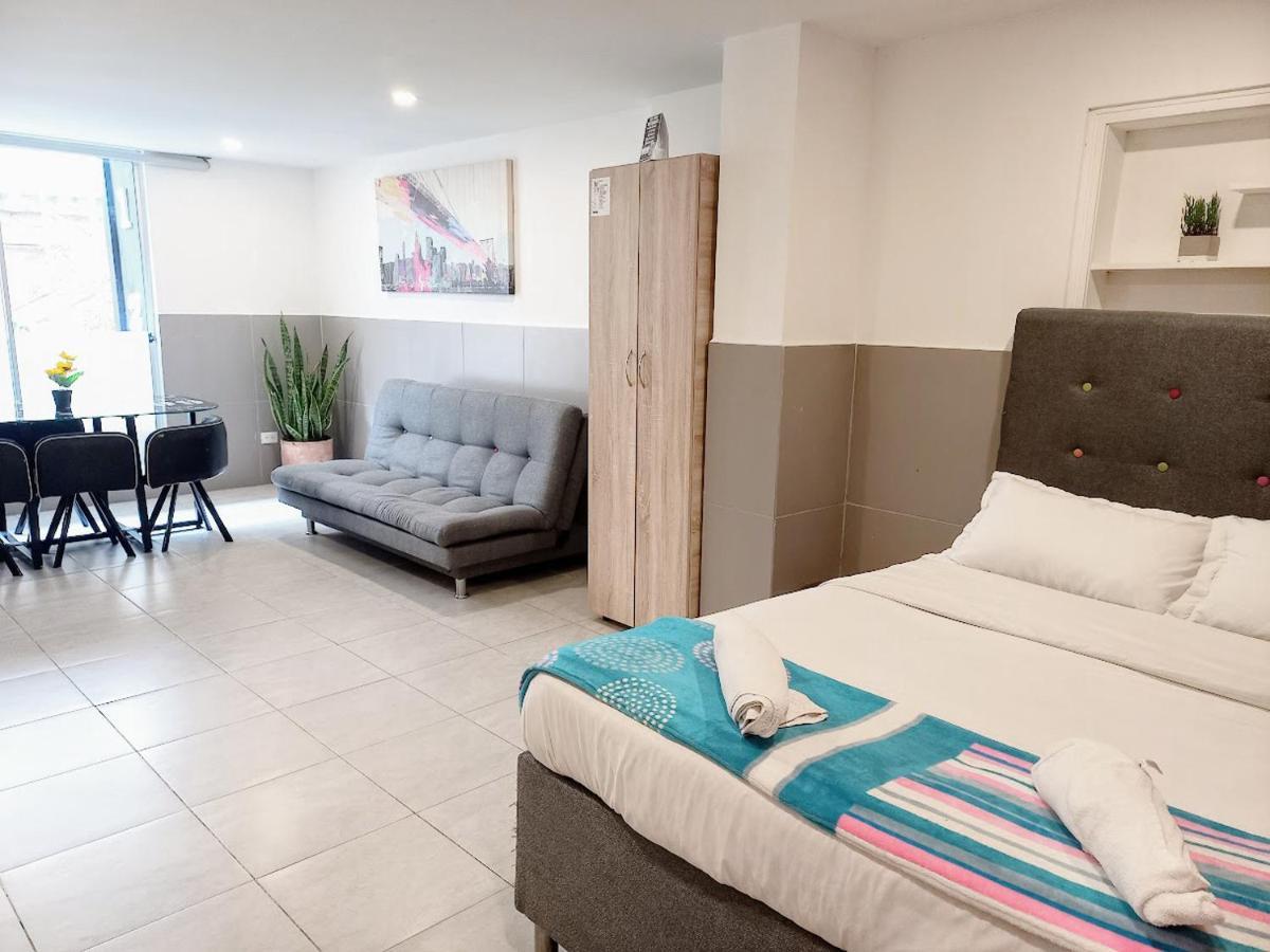 Angelos Bogota Homes ภายนอก รูปภาพ